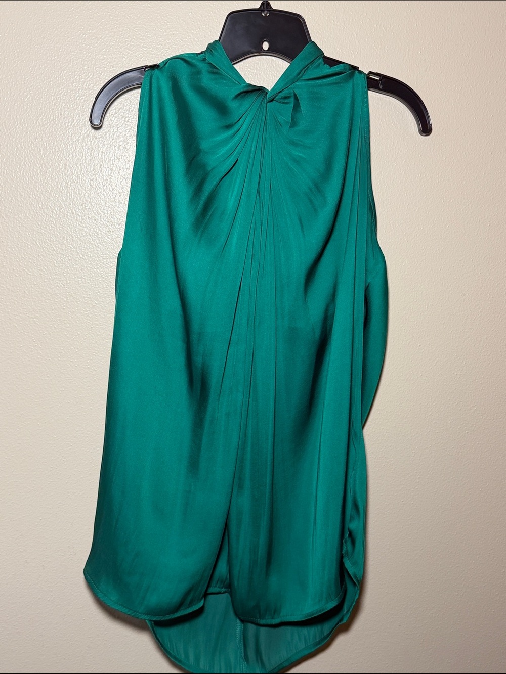 torrid Emerald Green Twist-Neck Sleeveless Camisole